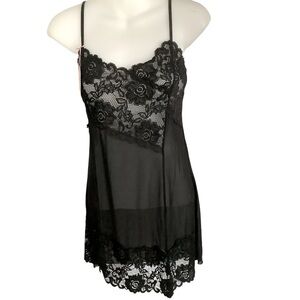 LACE BABYDOLL